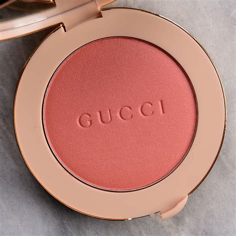 Gucci Beauty Bright Coral (04) Luminous Matte Blush Review